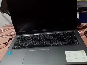 Asus i3 11th Gen
