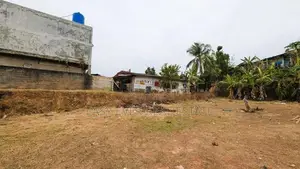 රාගම - වත්තල පාරට බිම් කොටස්