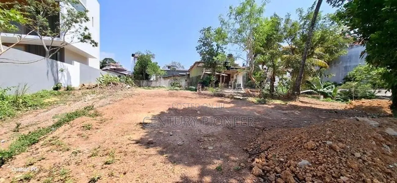 Battaramulla Land for sale