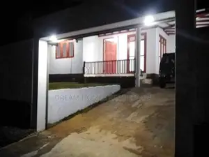 Modern 3 Bedroom House for Sale in Arawwala Road