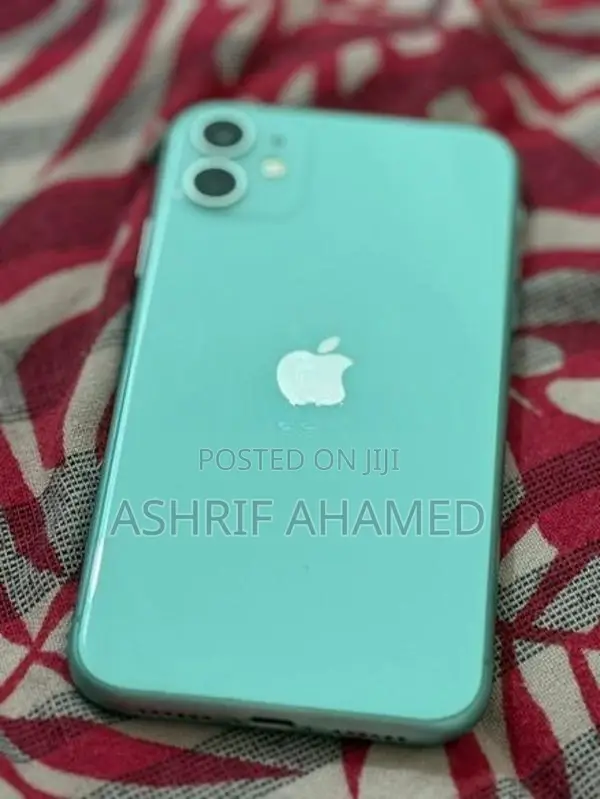 Apple iPhone 11 (Used)