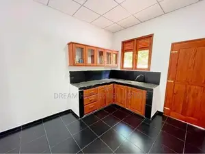 Modern 3 Bedroom House for Sale in Arawwala Road