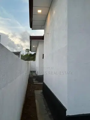 Modern Family House for Sale in Homagama – Watareka