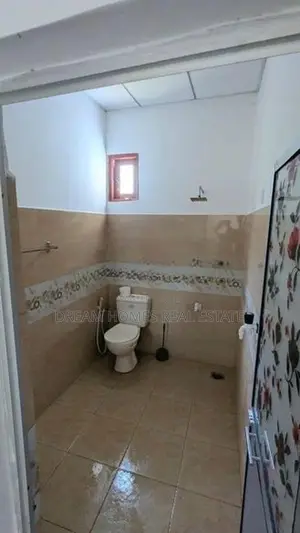 Modern 3 Bedroom House for Sale in Arawwala Road