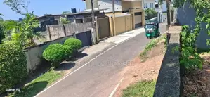 Battaramulla Land for sale