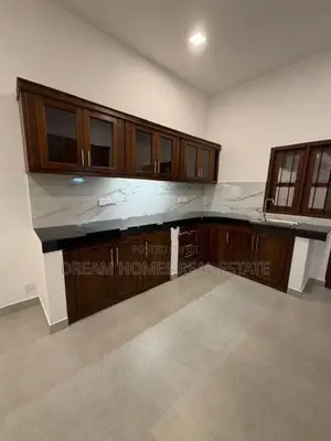 Newly Renovated Luxury 3 Bedroom House for Sale – Dampe