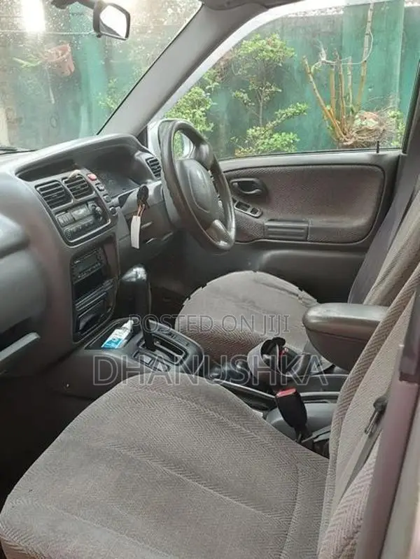 Mazda Proceed Levante 1999