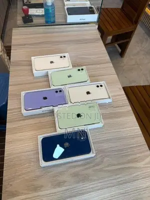 Apple iPhone 12 128GB (Used)