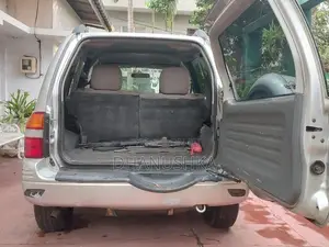 Mazda Proceed Levante 1999
