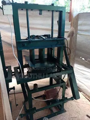 බ්ලොක් ගල් මැශින්