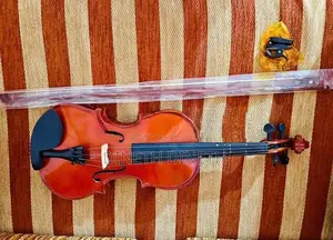 Super Lark Violin