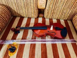 Super Lark Violin