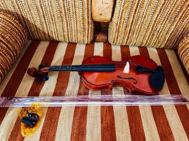 Super Lark Violin