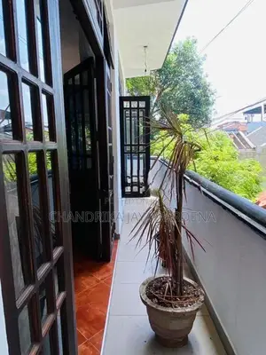 Spacious 2-Bedroom Upstairs House for Rent in Colombo 09
