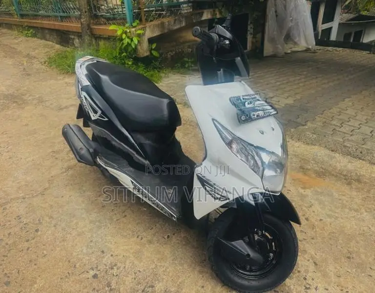 Honda Dio 2017