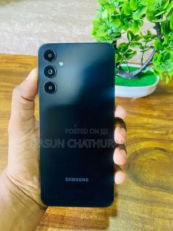 Samsung Galaxy M14 6GB 128GB (Used)