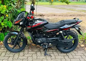 Bajaj Pulsar 150 2011