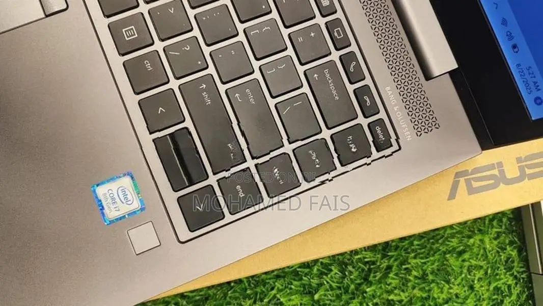 HP ZBook 14u G5 Mobile Workstation 8GB RAM 256 SSD Touch Screen