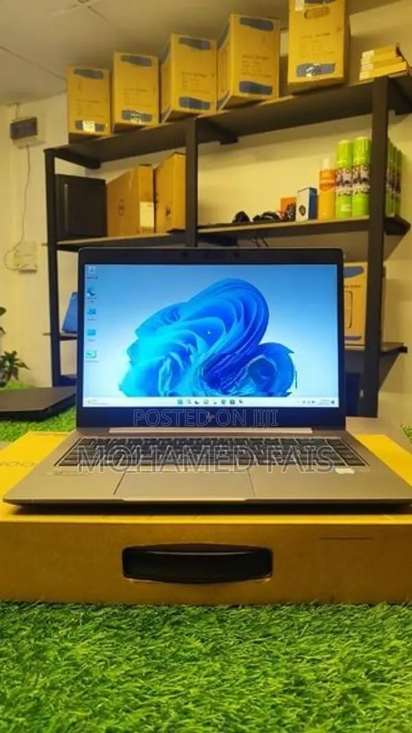 HP ZBook 14u G5 Mobile Workstation 8GB RAM 256 SSD Touch Screen