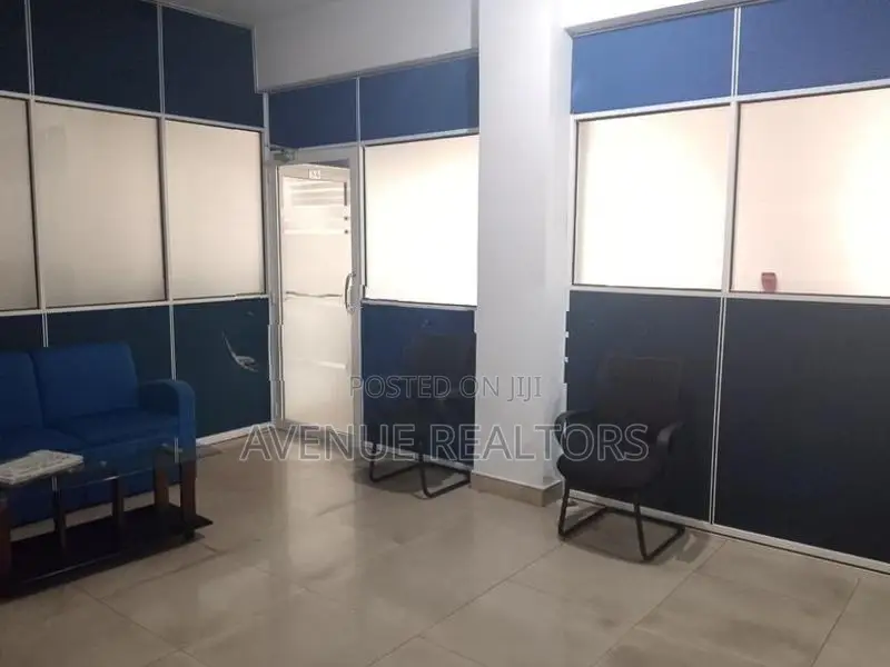 Commercial Office Building for Rent in Colombo 08