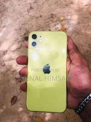 Apple iPhone 11 (Used)