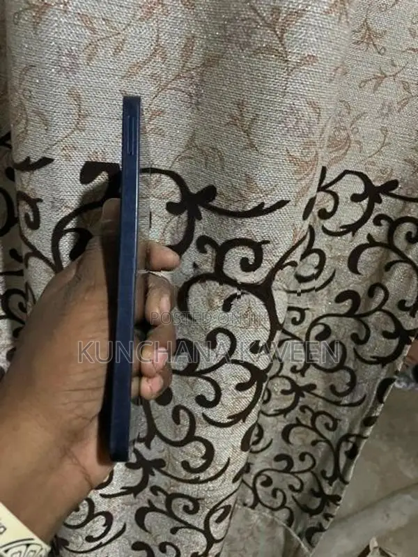 Samsung Galaxy A06 (Used)