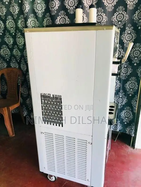 Spellor 3 Flavor Soft Ice Cream Machine
