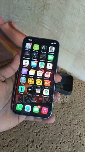 Apple iPhone 14 (Used)