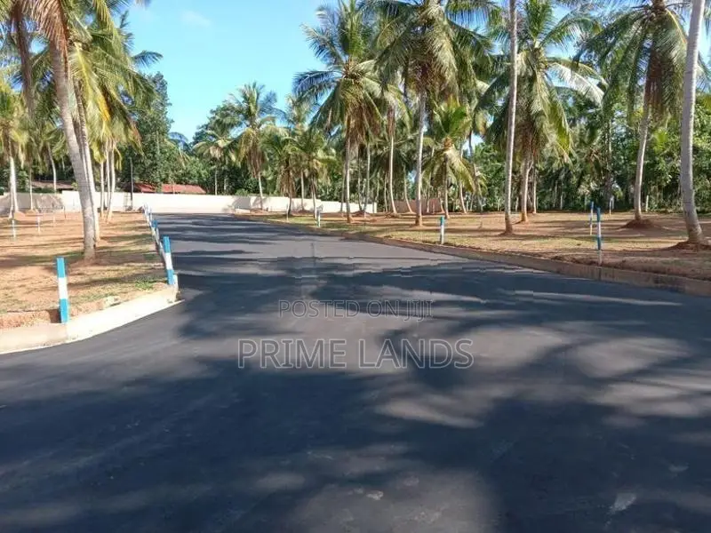 මිනුවන්ගොඩ නයිවල 211 බස් පාරට මායින්ව