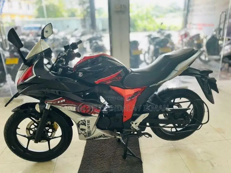 Suzuki Gixxer 2018