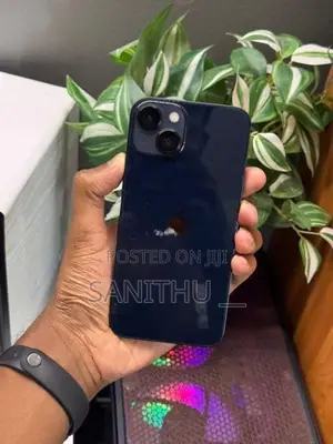 Apple iPhone 13 128GB (Used)