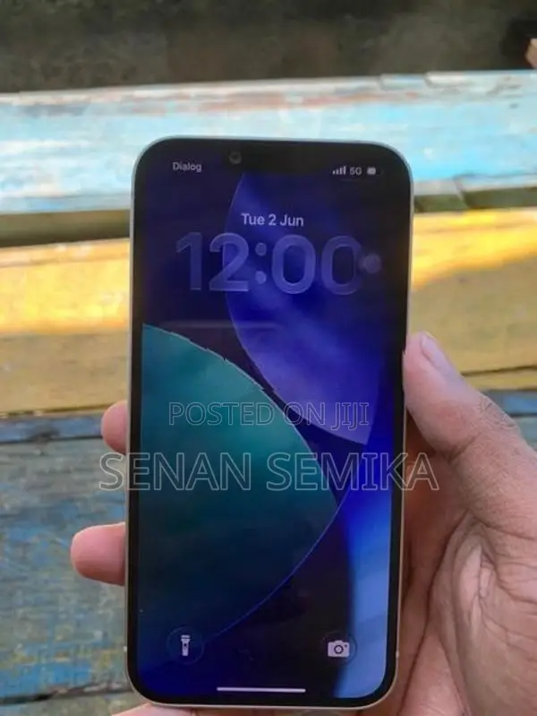 Apple iPhone 14 (Used)