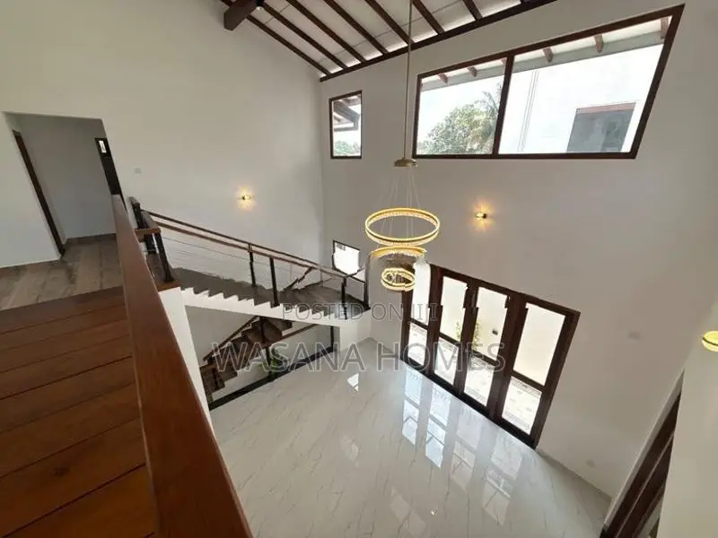 Modern Architecture Design House for Sale Piliyandala