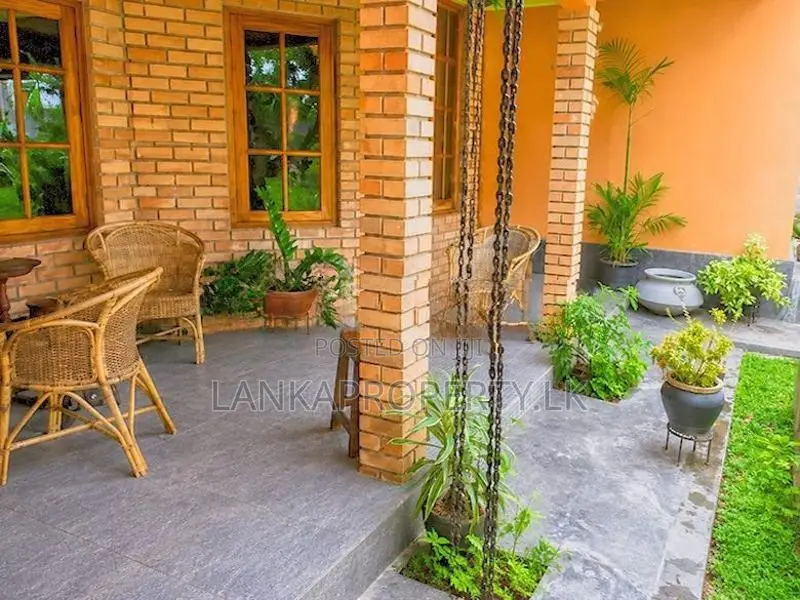 Spacious House with Bungalow for Sale in Katuwapitiya, Negombo.