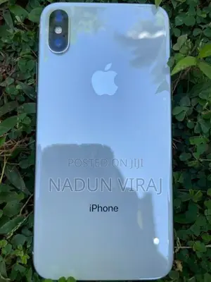 Apple iPhone X (Used)