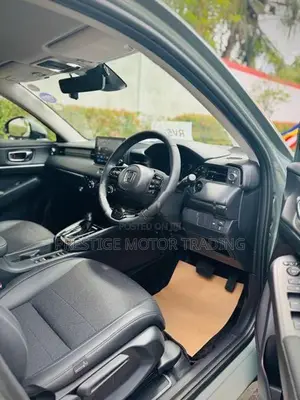 Honda Vezel Z 2025