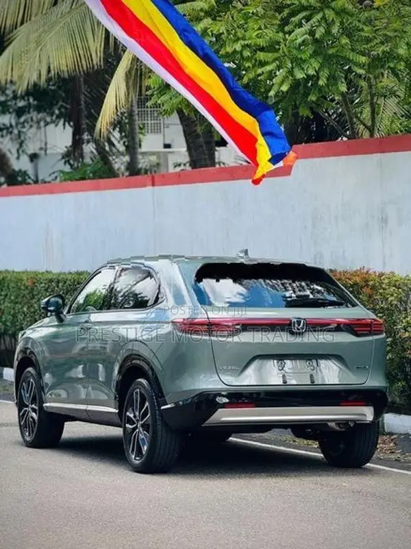 Honda Vezel Z 2025