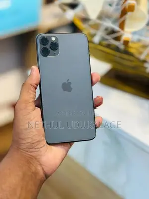 Apple iPhone 11 Pro Max 512GB | Space Grey (Used)