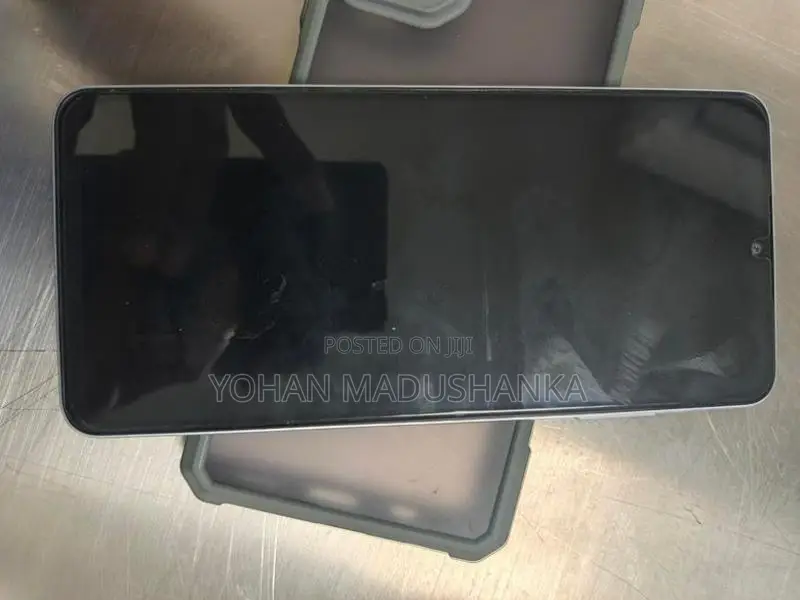 Samsung Galaxy A06 (Used)
