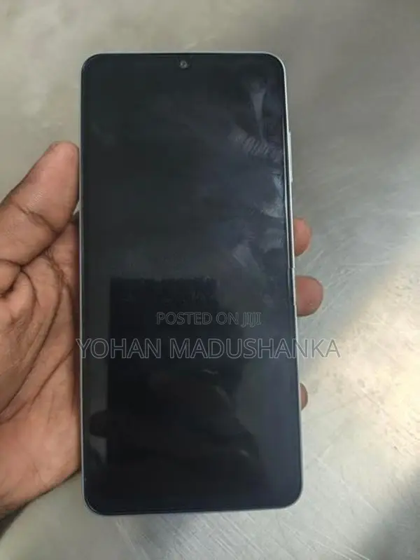 Samsung Galaxy A06 (Used)