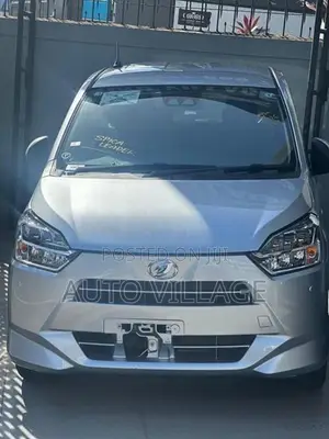 Daihatsu Mira 2025