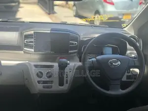 Daihatsu Mira 2025
