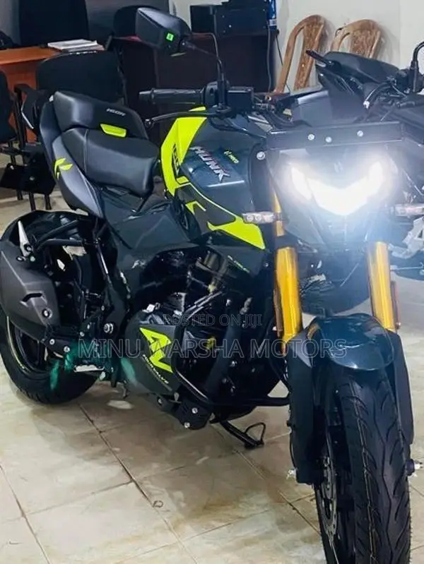 Hero Hunk 160R 2026