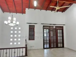 Pannipitiya Elegant 5 Bedroom Home with Private Garden.