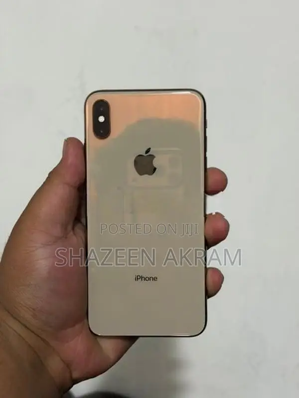 Apple iPhone XS Max (Used)