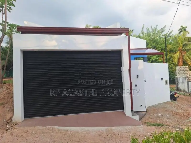 House for Sale in Battaramulla