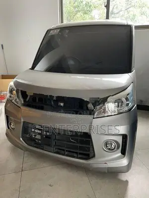Suzuki Spacia MK42S Face Cut Complete
