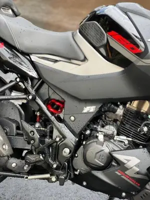 Hero Hunk 160R 2026