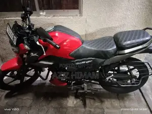 TVS Raider