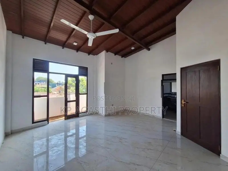 Modern House for Sale in Nugegoda
